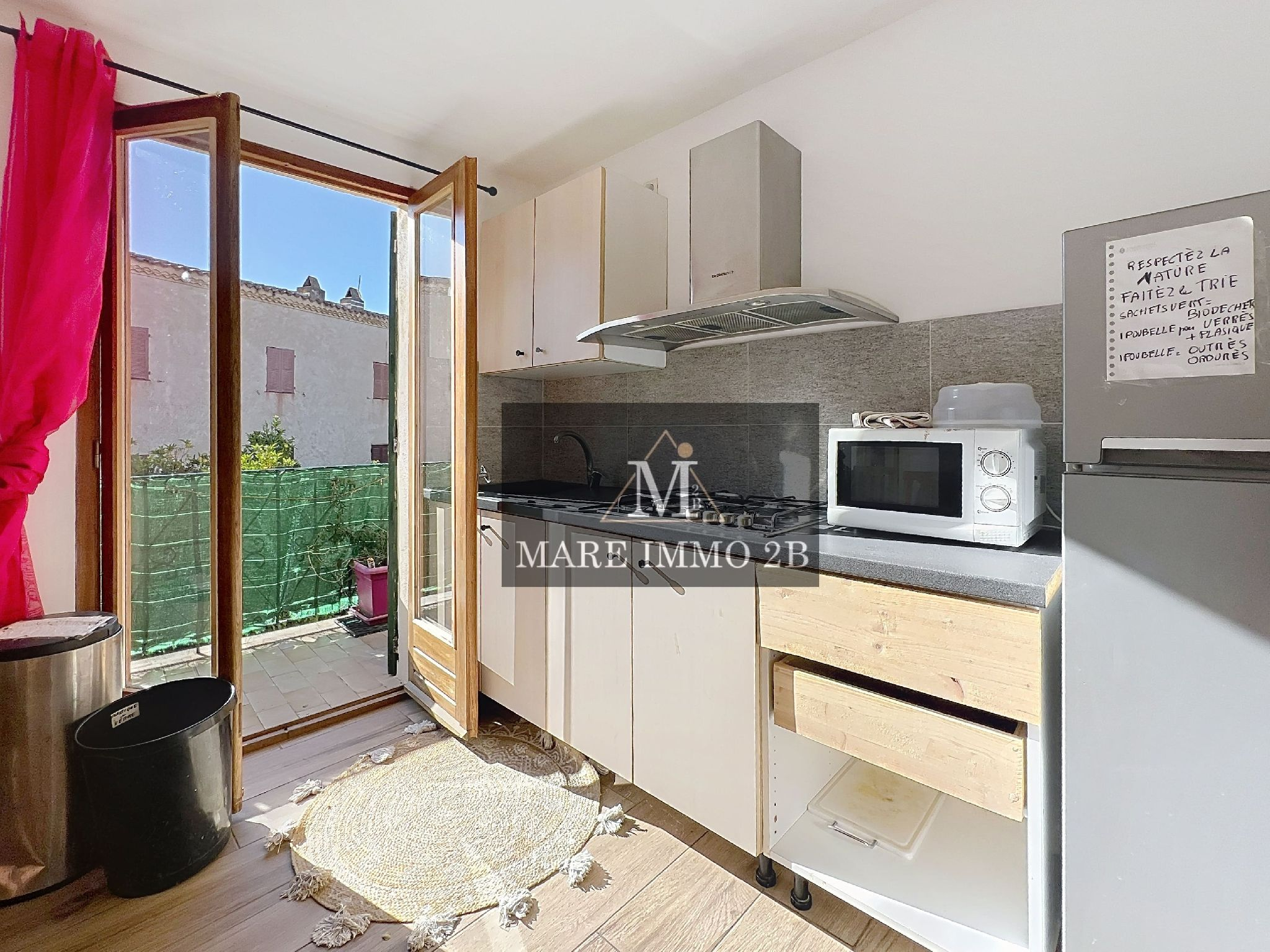 Maison de village avec différents appartements - Miniature 11