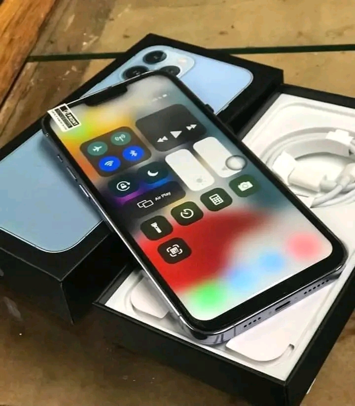 IPhone 13pro Max - Miniature 2