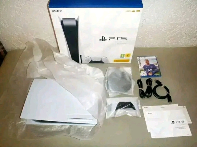 PlayStation 5 - Miniature 3