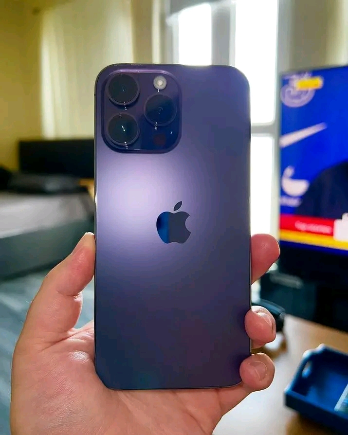 Vente des iPhone 14 max pro