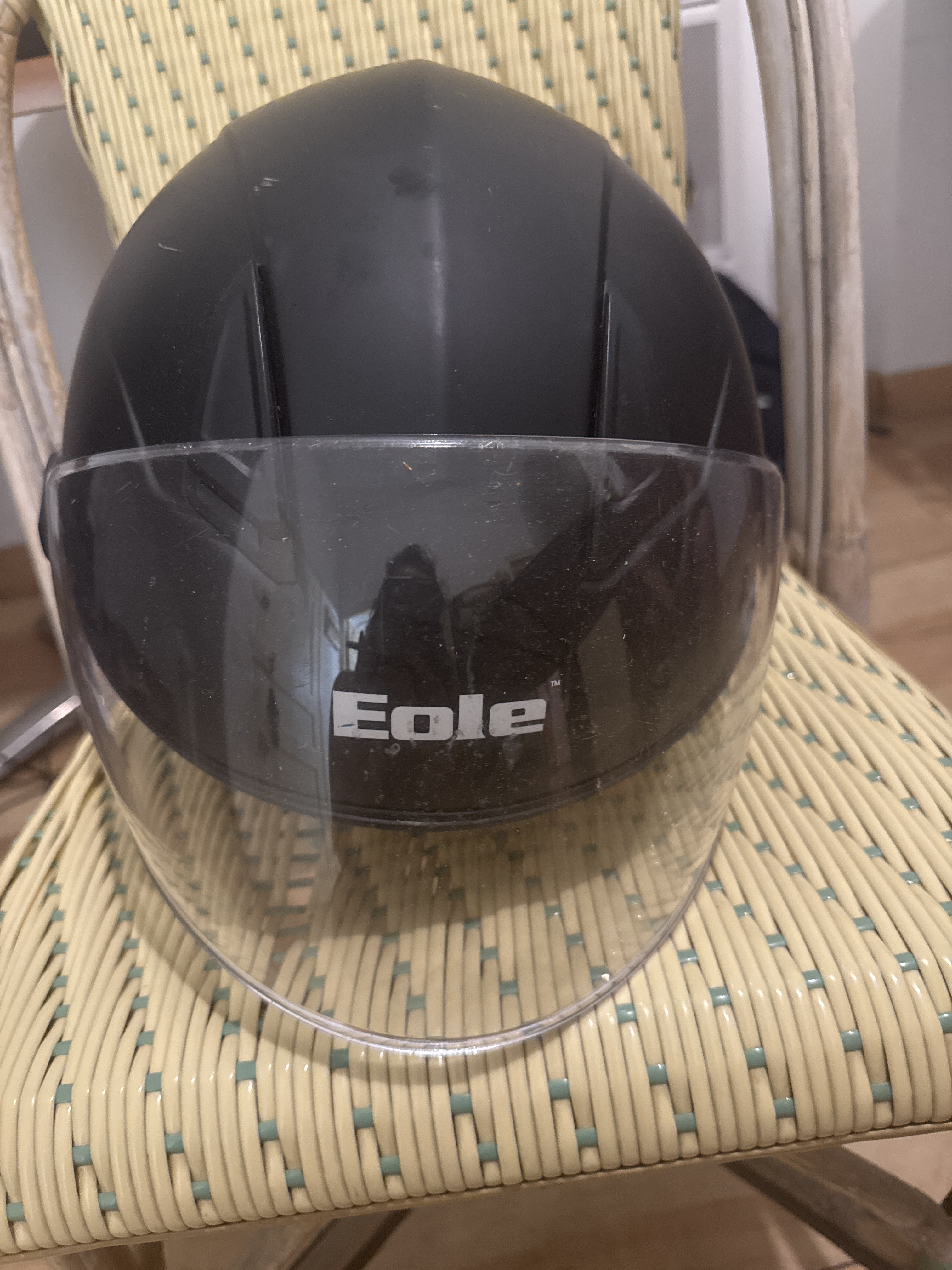 Casque de scooter en excellent état