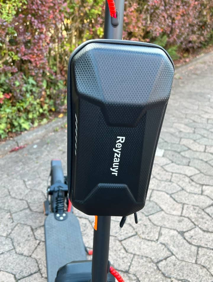 E--scooter whit accessories