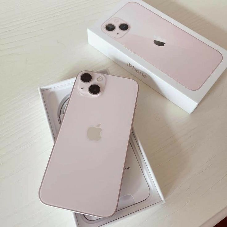 iPhone 13