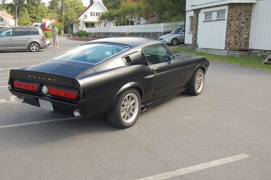 Ford Mustang Fastback 289 V8