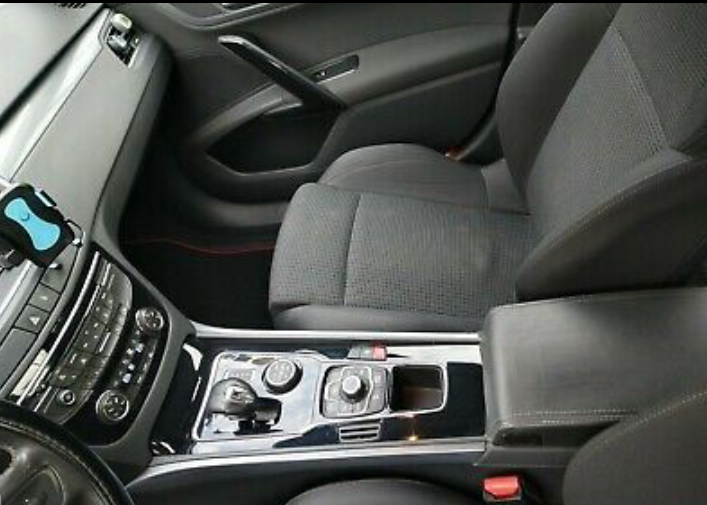 Vente de voiture Peugeot 508 Hybride Diesel - Miniature 2