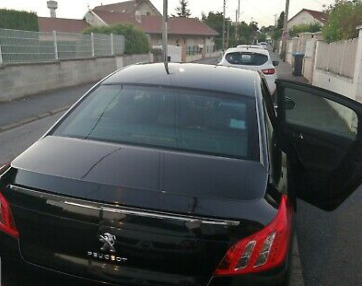 Vente de voiture Peugeot 508 Hybride Diesel - Miniature 3