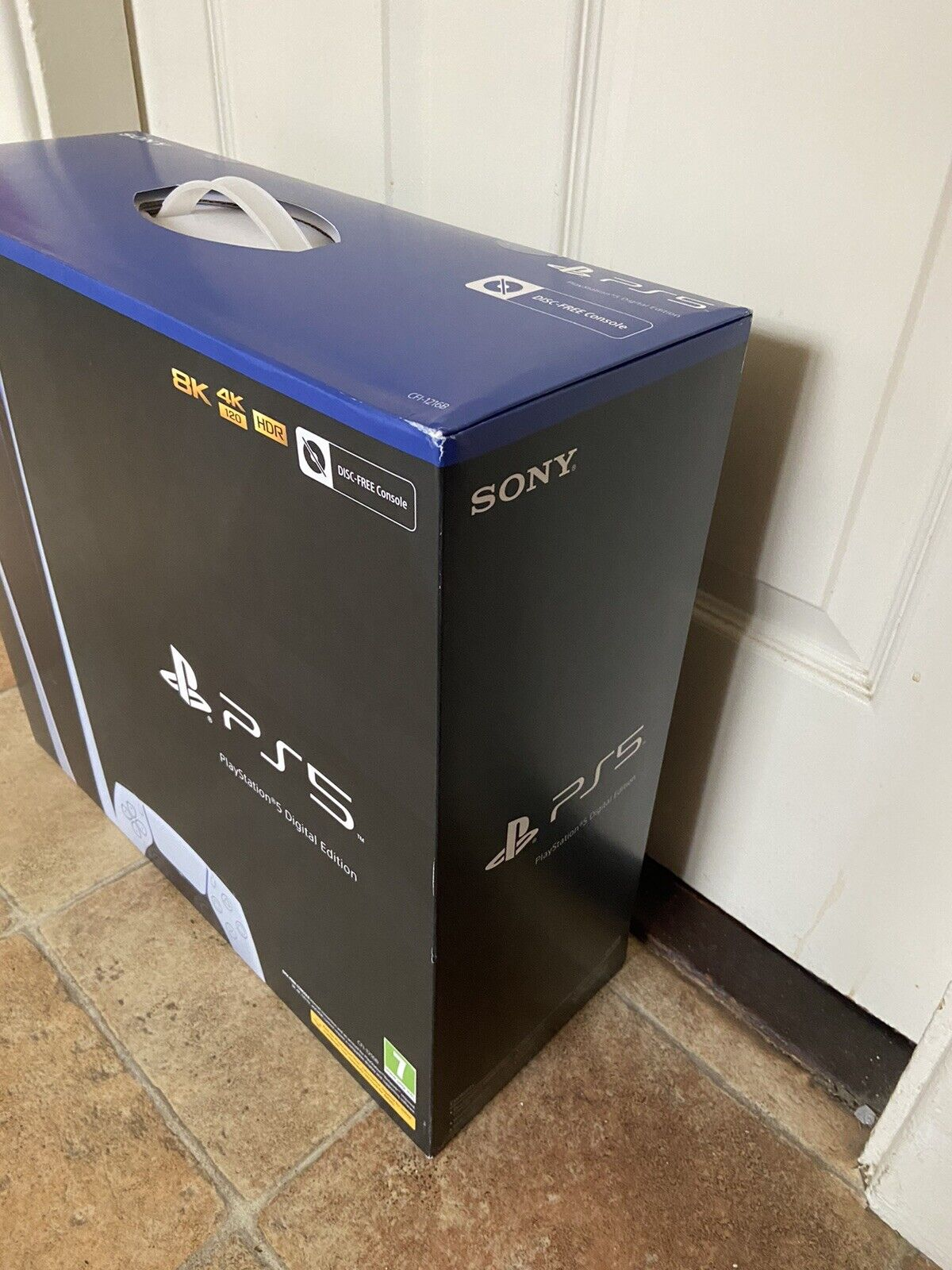 Sony PlayStation 5 PS5 Digital Edition Konsole brandneu & versiegelt - mit Rechnung