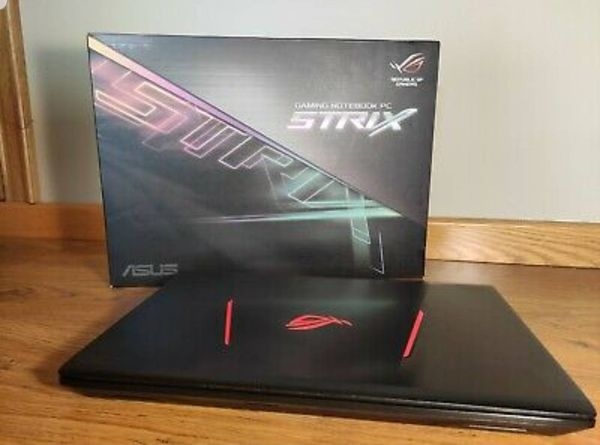 ASUS ROG STRIX GL553VD-DM470. Poco usado, en muy buen estado. Le he añadido 4 GB de RAM