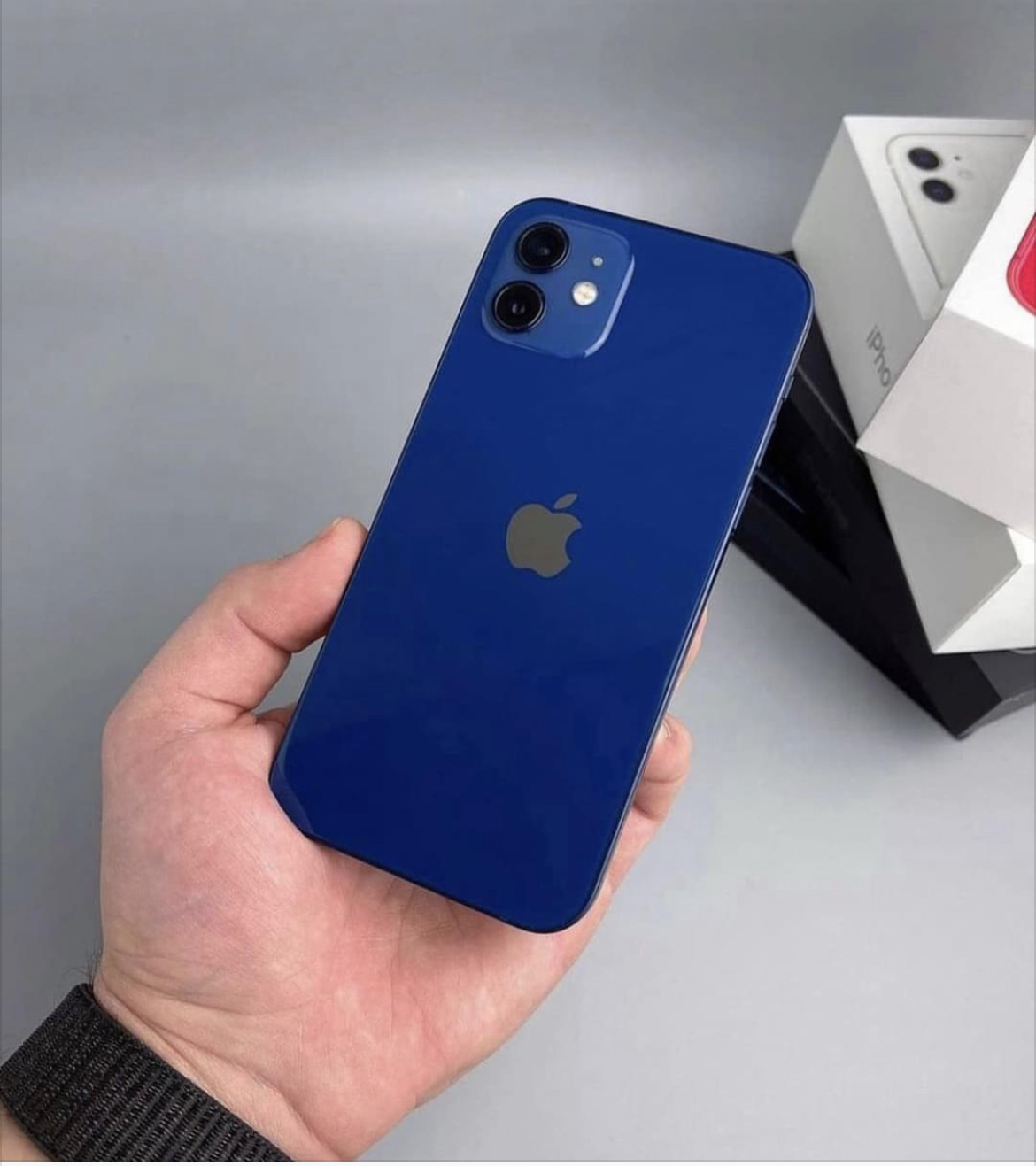 iPhone 12