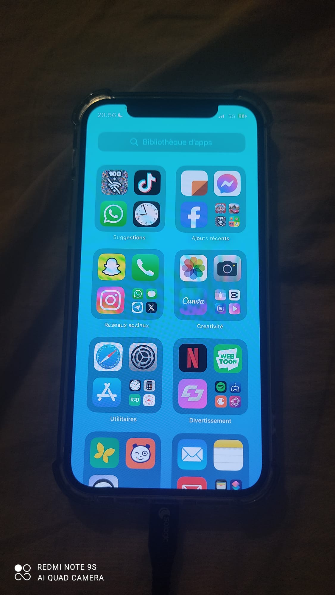 iPhone 12 Blanc 128GB en Excellent État - Miniature 2