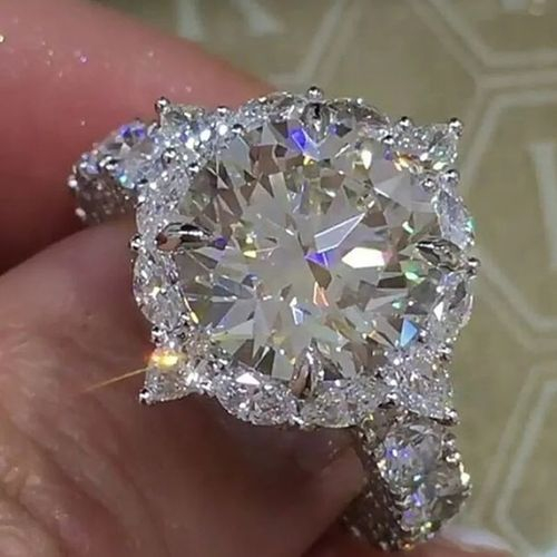 Bijoux d'Exception : Offrez-vous la Perfection à Petit Prix !