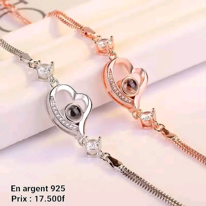Chaine de qualité femmes, disponible pour tout vos commandes