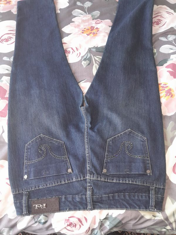 Pantalon ... Prix Imbatable