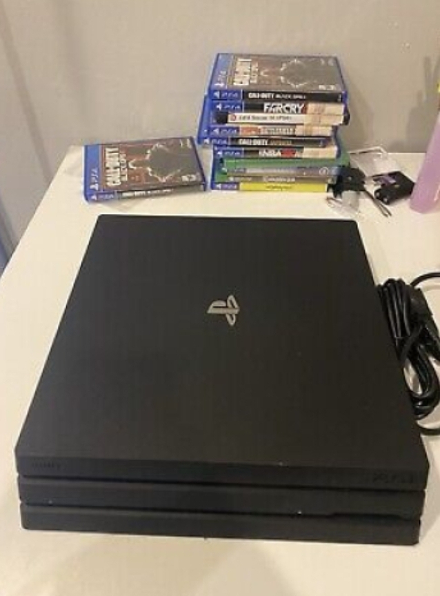 Sony PlayStation 4 - Miniature 2