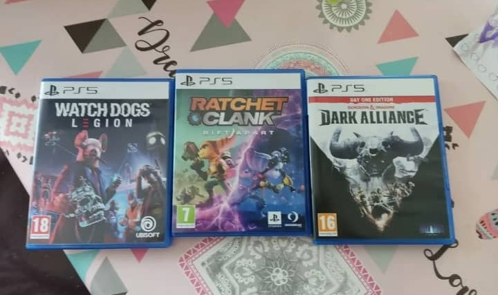 Ps5 en très bonne état. Reçu d'achat disponible
