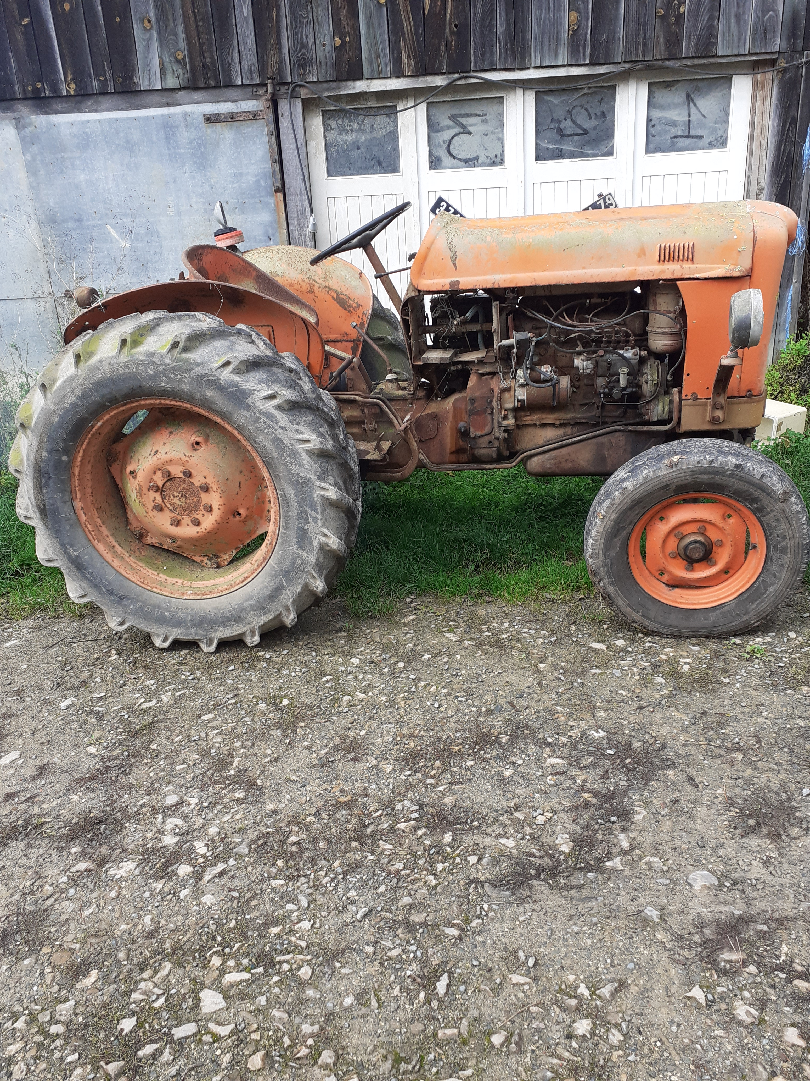 Tracteur - Miniature 4