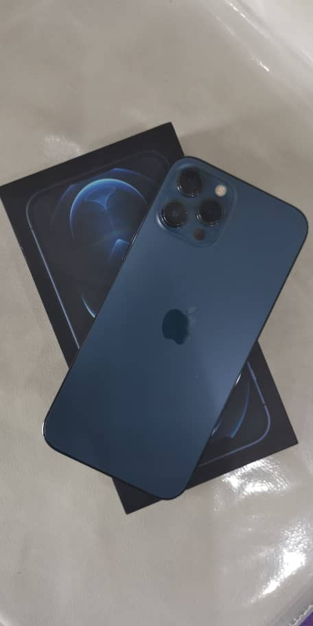 Iphone 13 Pro Max neuf à vendre - Miniature 2