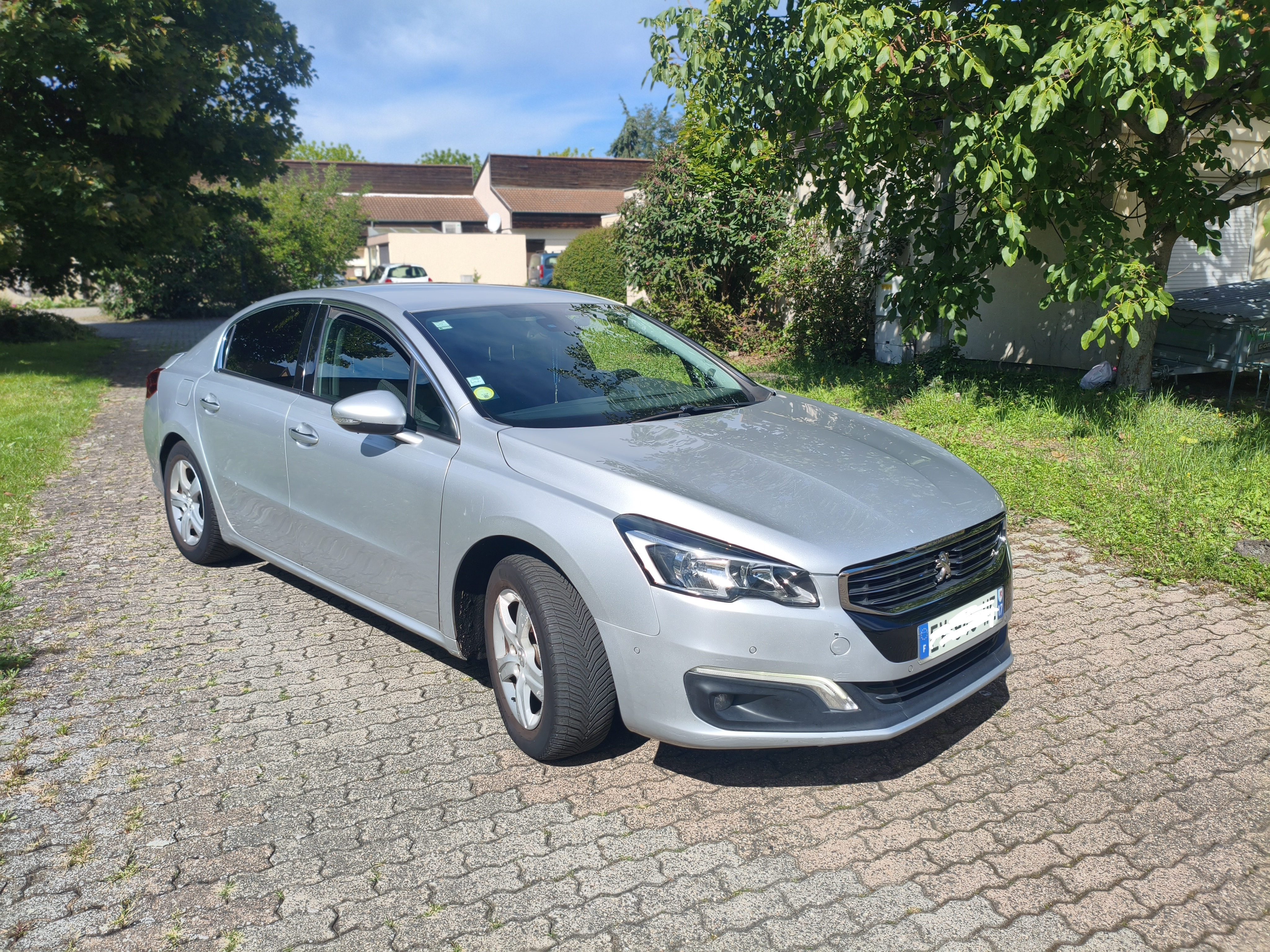 Peugeot 508 hdi - Miniature 3