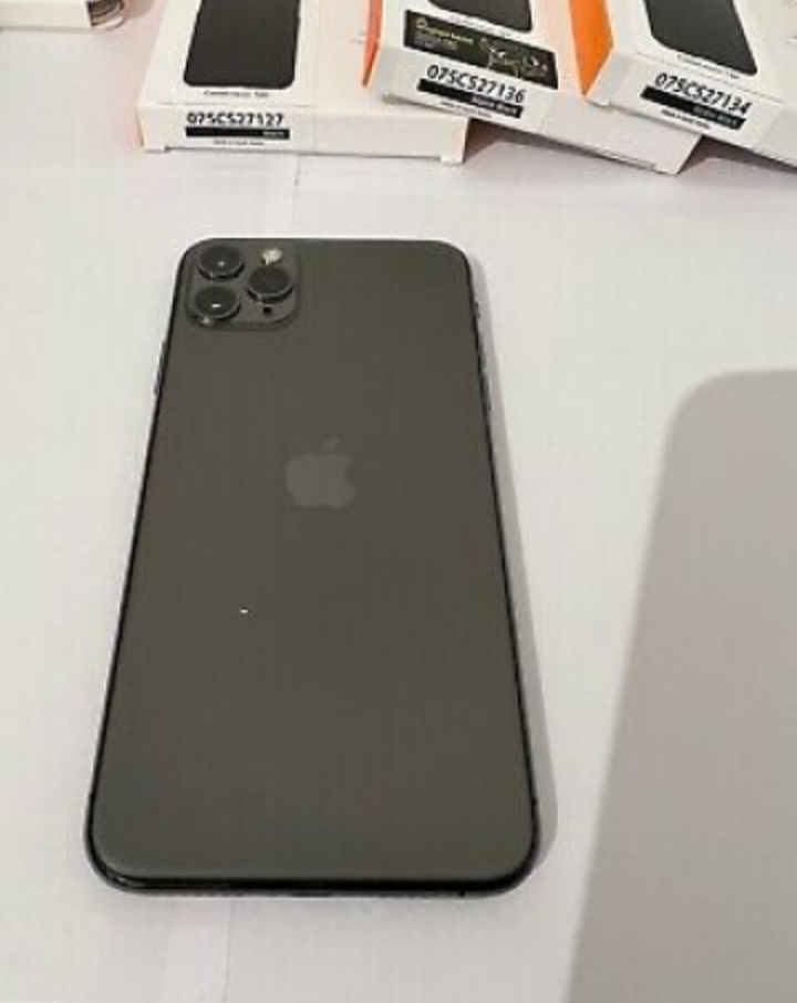 À vendre iphone 11 pro max