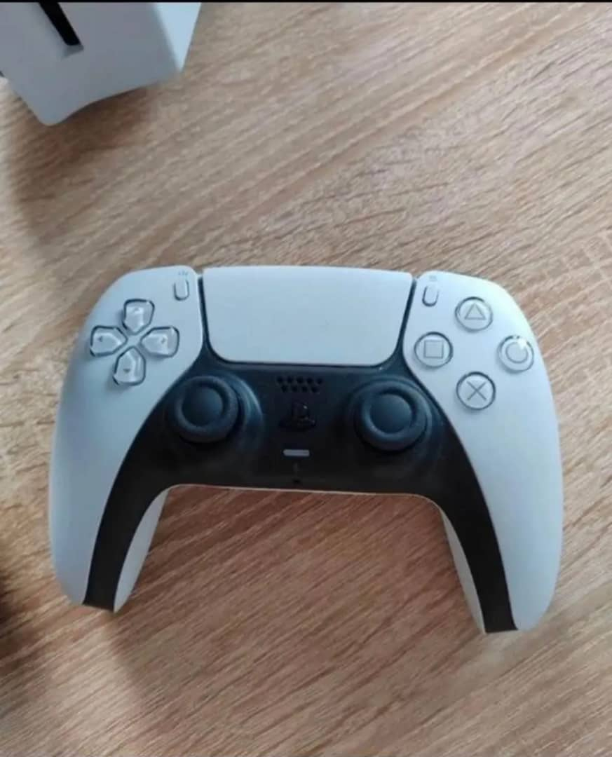 Play station 5 Ps5 digital - Miniature 6