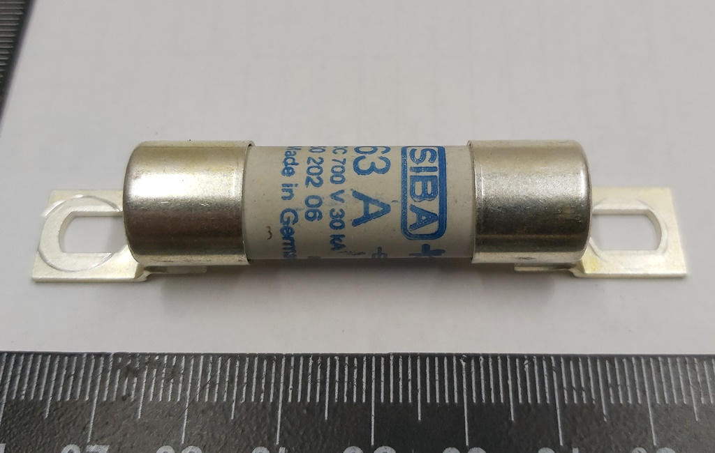 Fusible haute tension batterie principale Tesla modèle 3 5020206-Uc