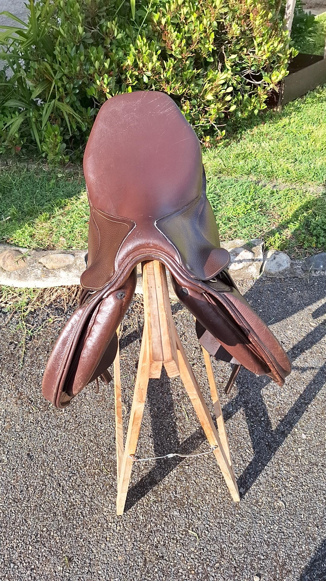 Selle Fouganza 17,5 pouces - Miniature 6