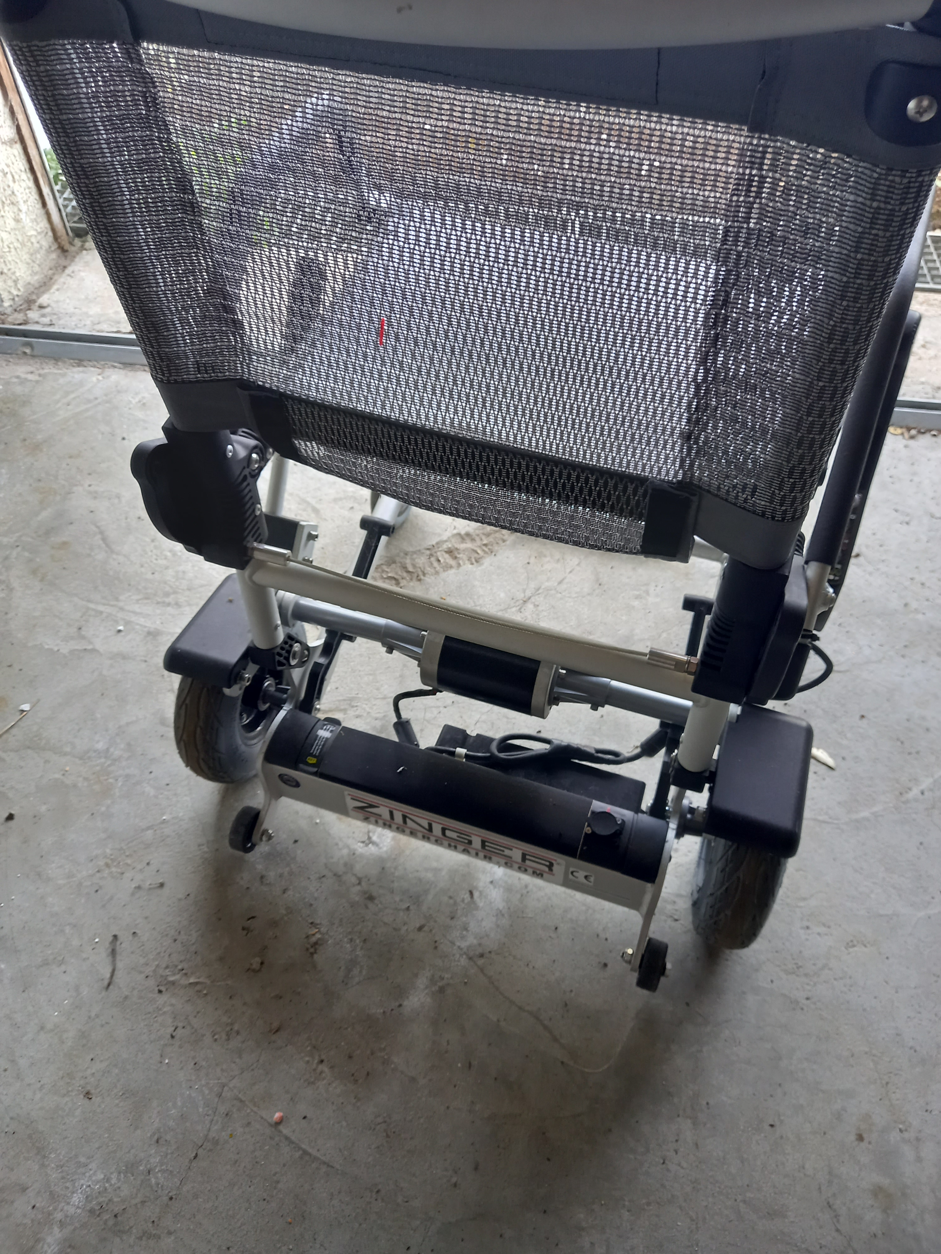 Fauteuil électrique pliable Zinger - Mobilité et confort - Miniature 4