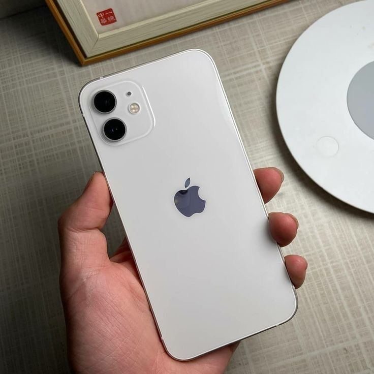 Vente iPhone 12 Mini en très bonne état - Miniature 2