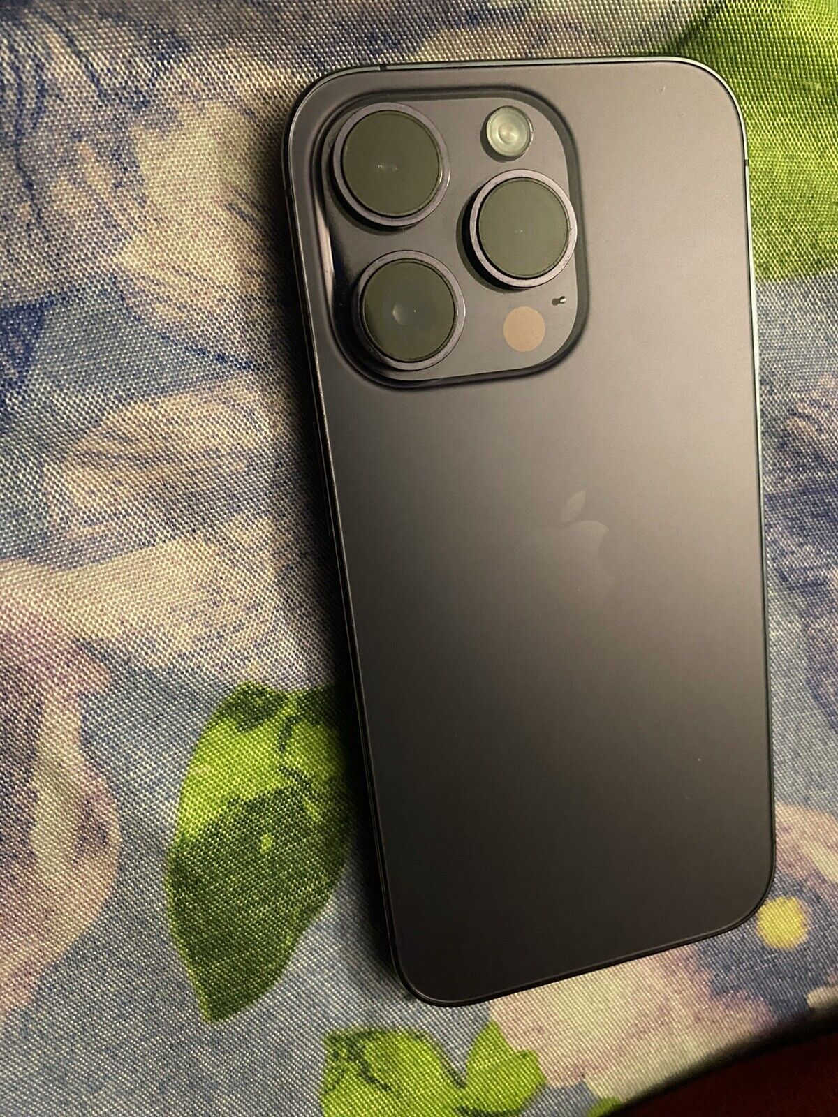 Apple iPhone 14 Pro - 128Go -  (Déverrouillé)