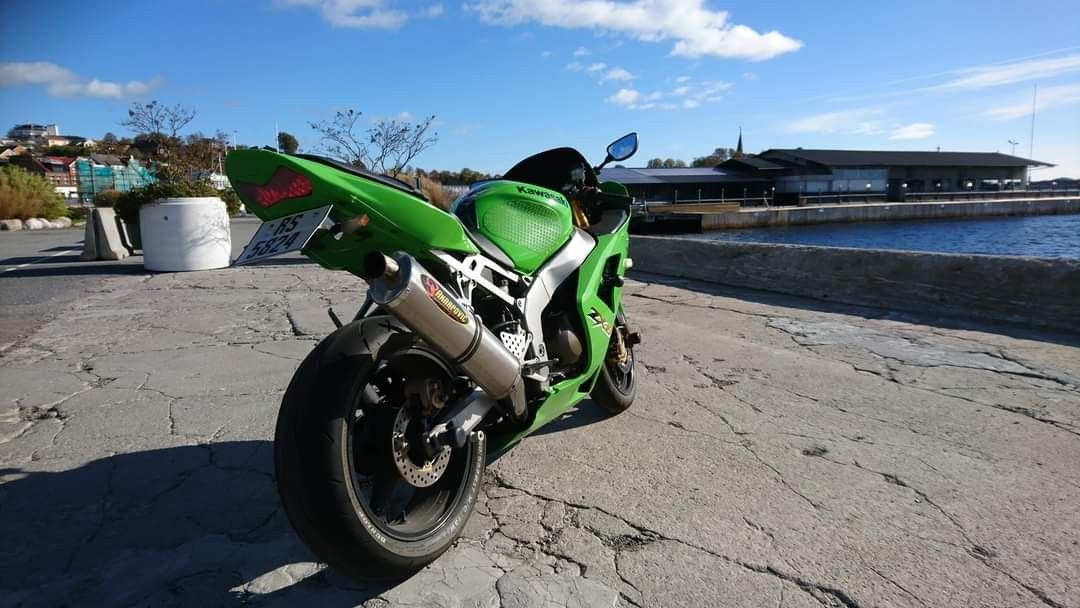 Kawasaki Zx6r 636, equipement; Couverture solo