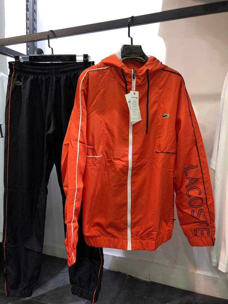 Ensemble lacoste