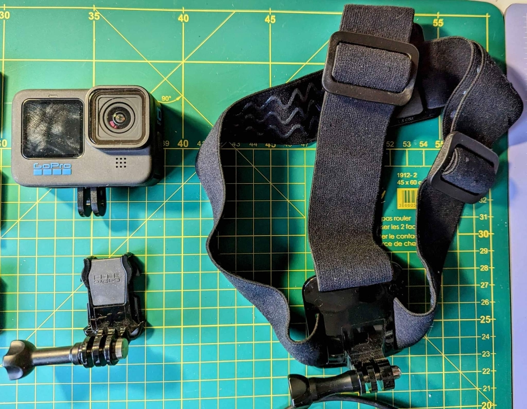 Gopro héro dix black cinq K + accessoires - Miniature 3