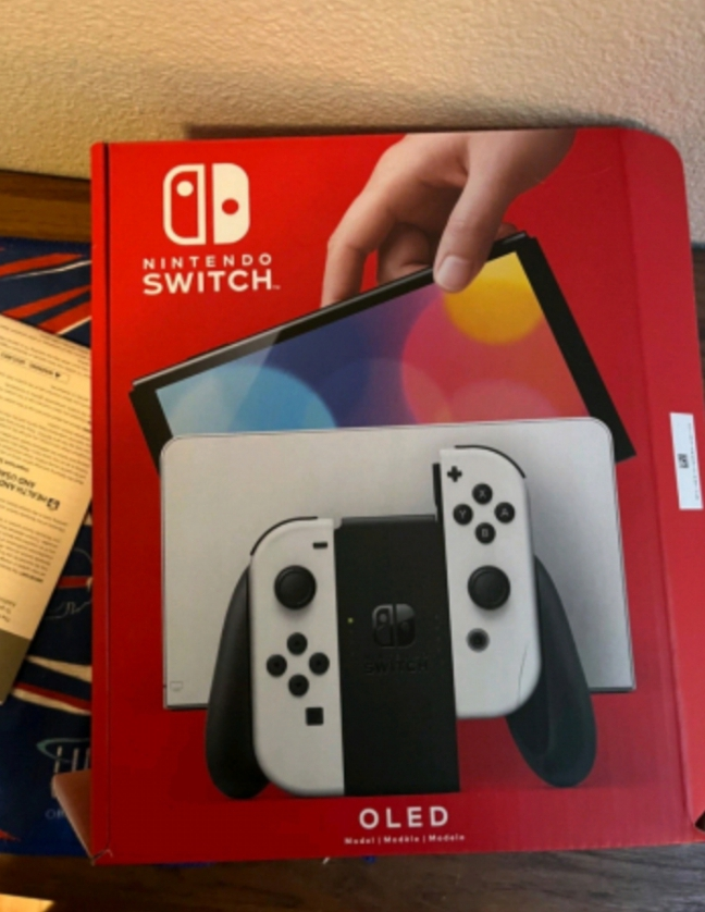 Nintendo Switch état tout neuf