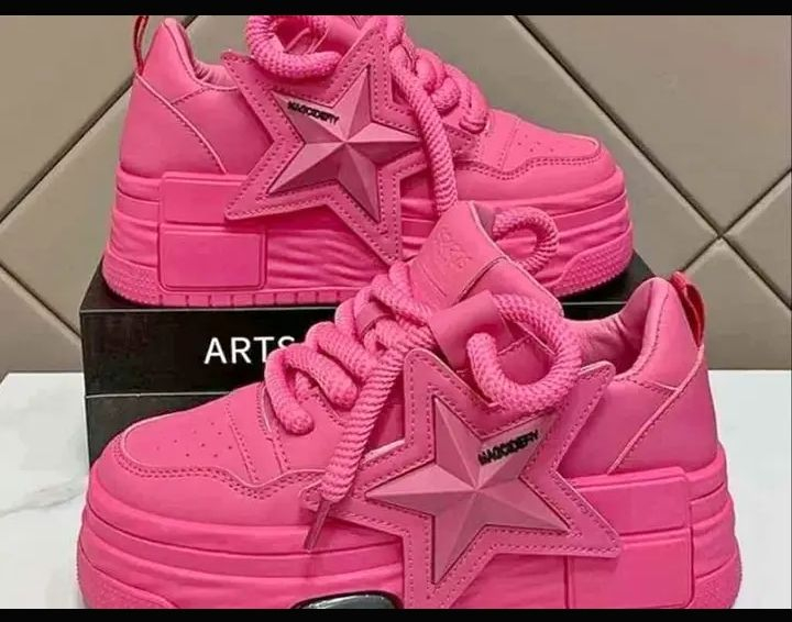 Vente de chaussures Propre et authentique