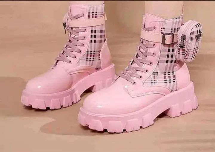 Vente de chaussures Propre et authentique - Miniature 4