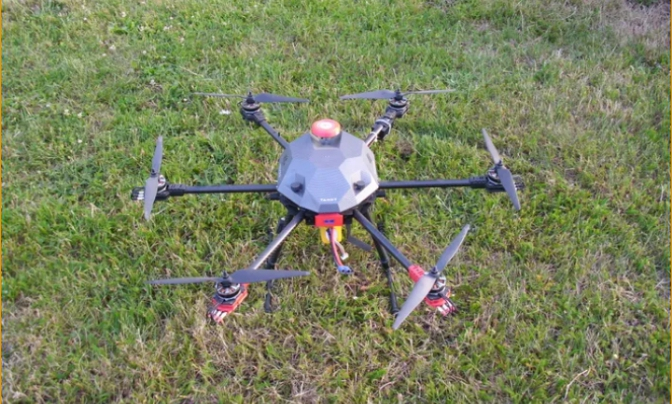 Tarot 680 prot Complet avec radios et accessoires