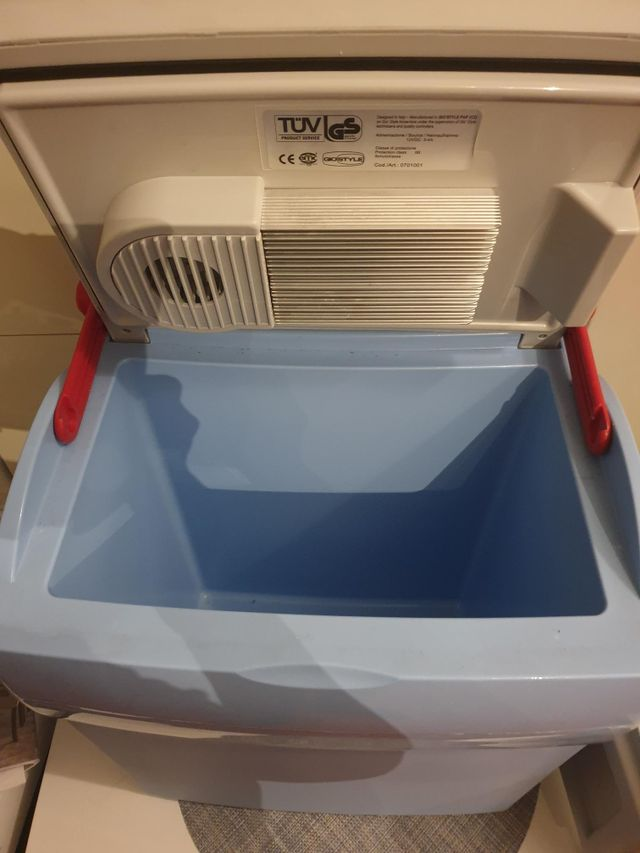 Mini frigo de véhicule