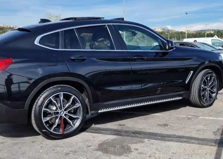 BMW X 4 ma voiture es tout neuf
