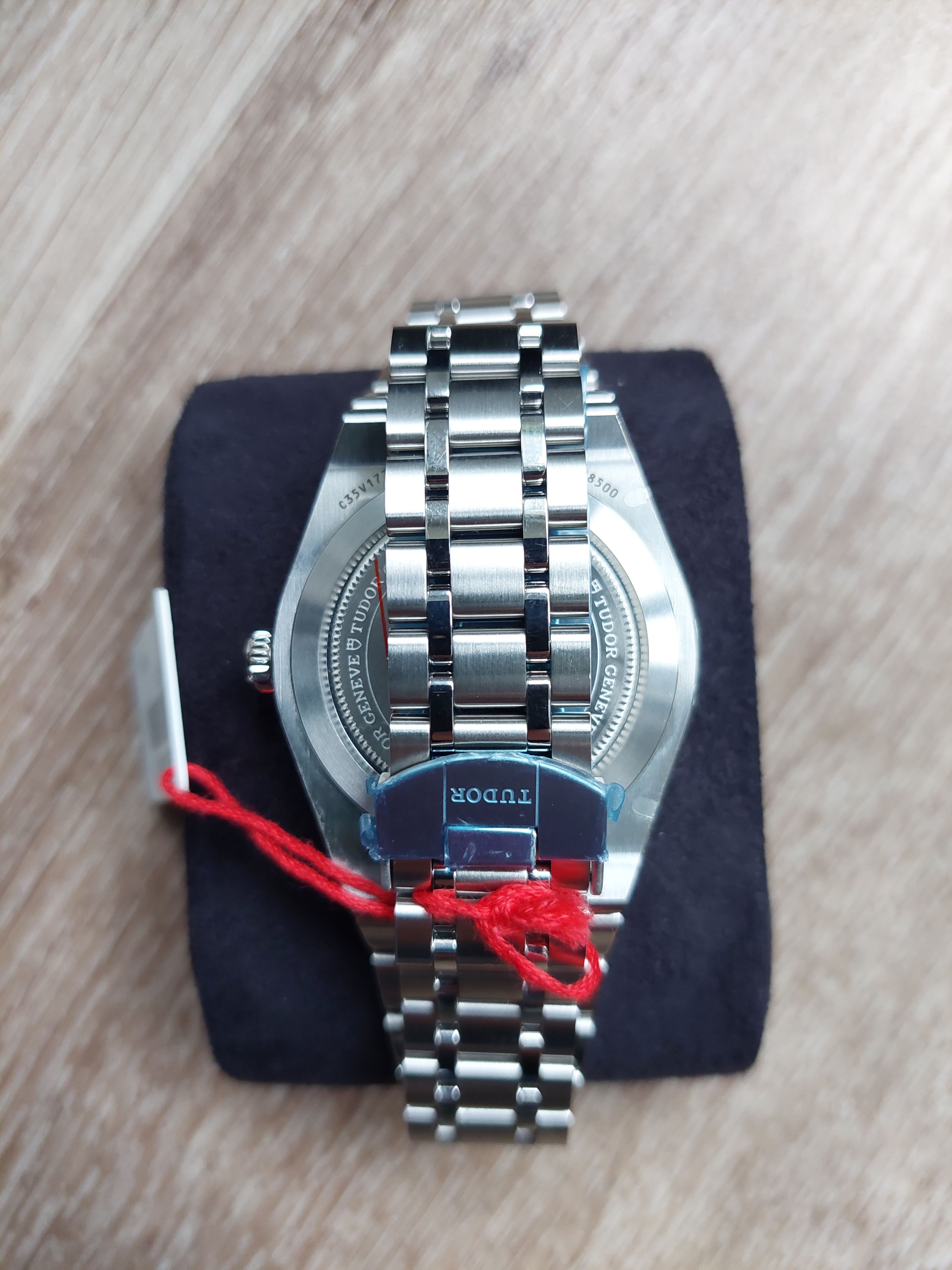 Montre Tudor Royal M28500 à vendre - Miniature 5
