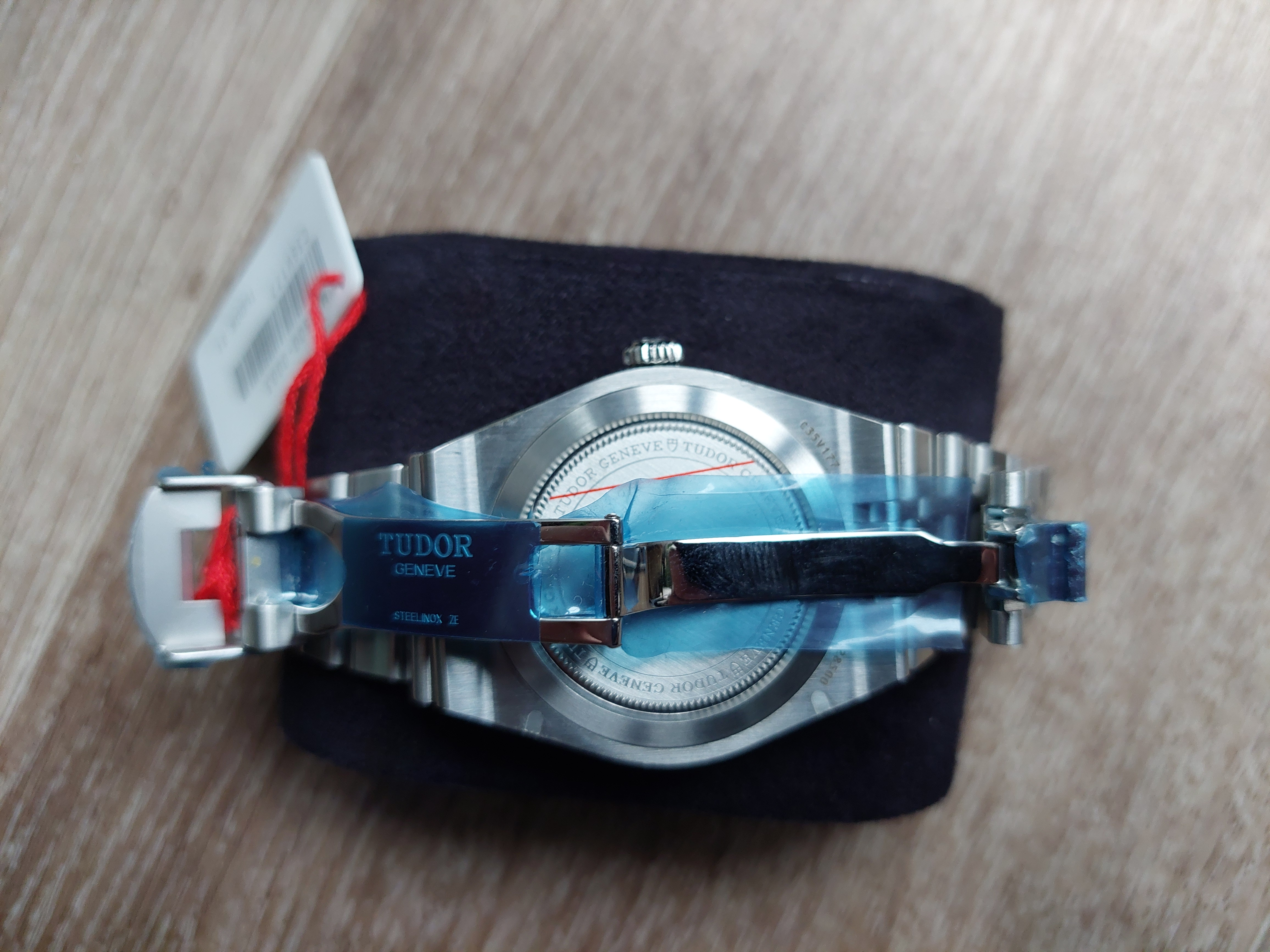 Montre Tudor Royal M28500 à vendre - Miniature 4