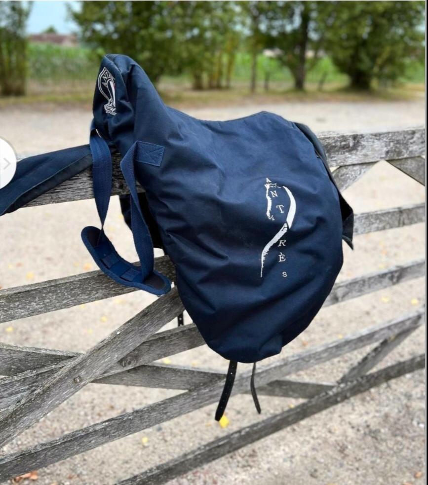 Selle de dressage Antares