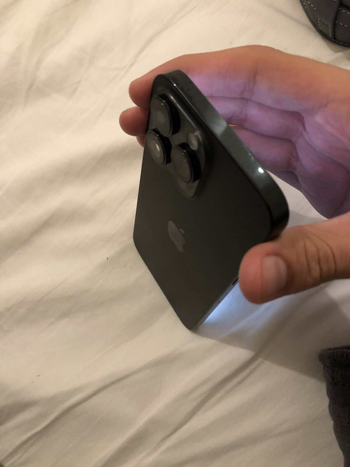 À vendre IPhone 14pro