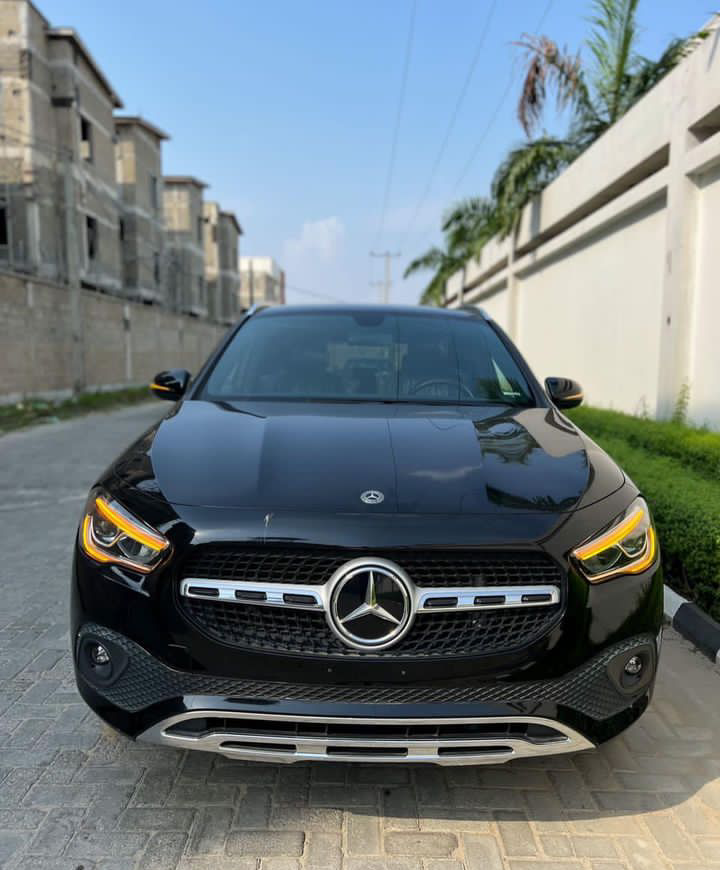 Mercedes-Benz