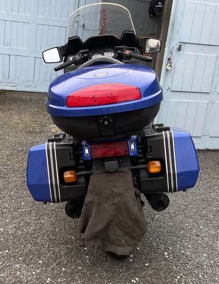 Kawasaki Gtr 1000