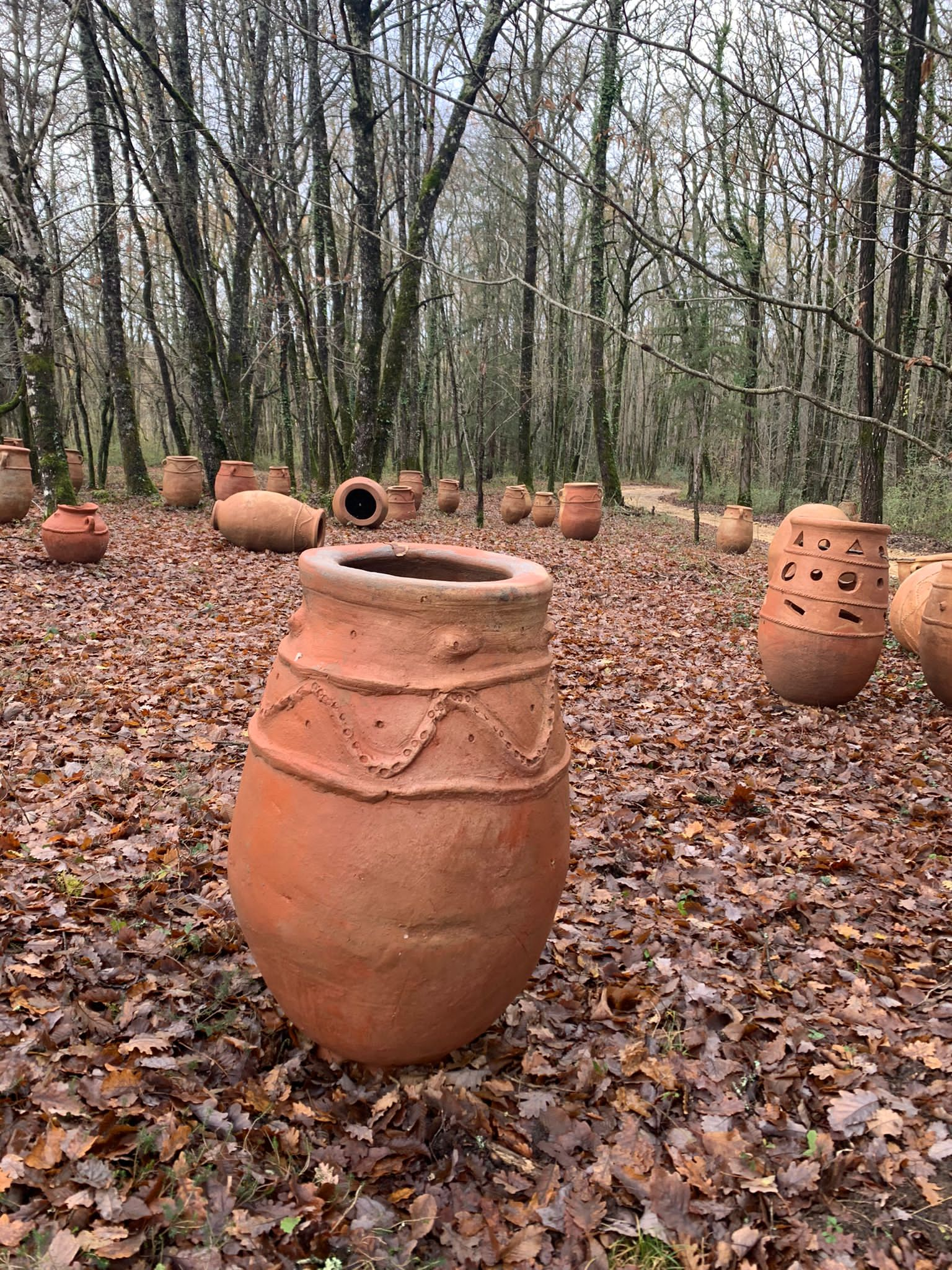 Poteries et jarre à vendre