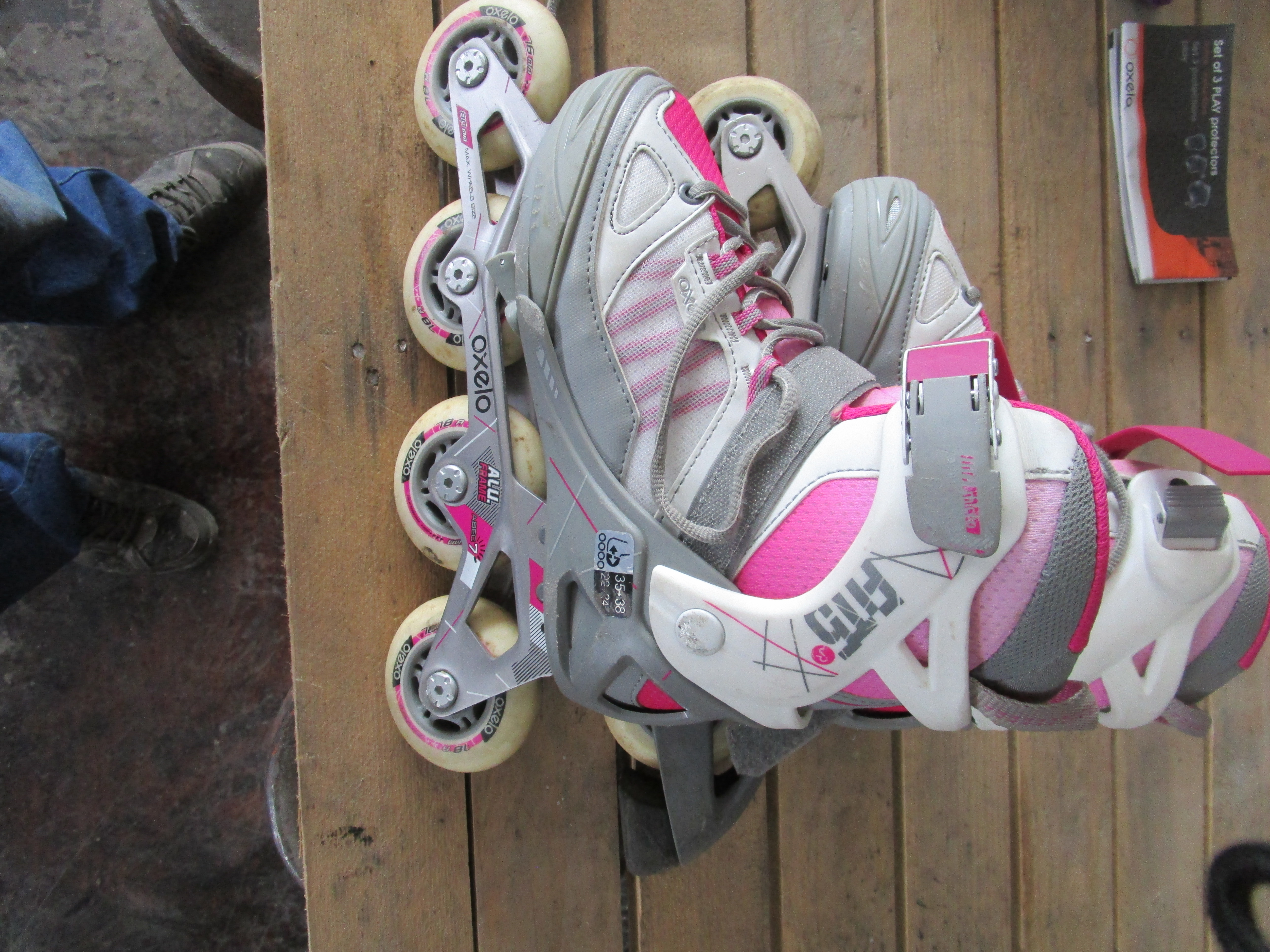 Roller fille taille 38 - Miniature 2