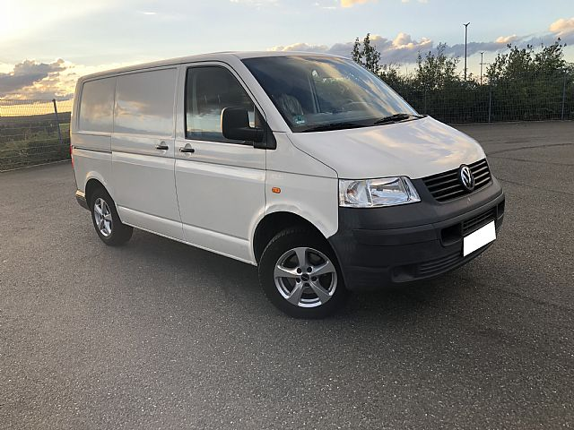 VOLKSWAGEN TRANSPORTER FOURGON TOLE LONG BAS 3.0T 2.0 TDI 102