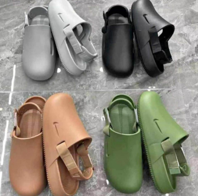 Les chaussures très souples - Miniature 7
