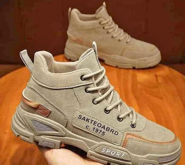 Les chaussures très souples