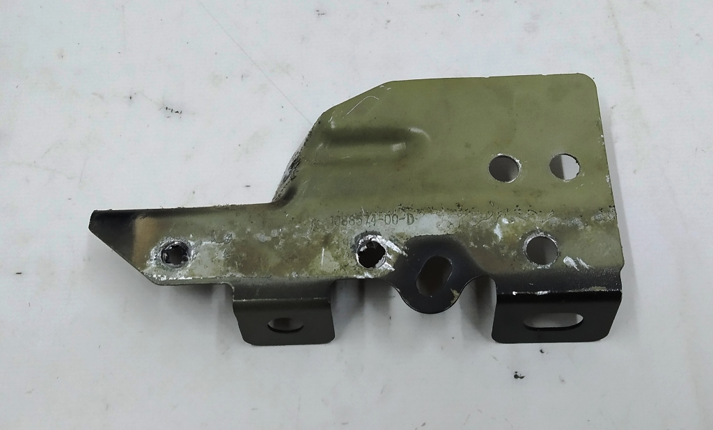 Support de montage de garde-boue avant droit arrière Tesla modèle 3
1088574-00-D